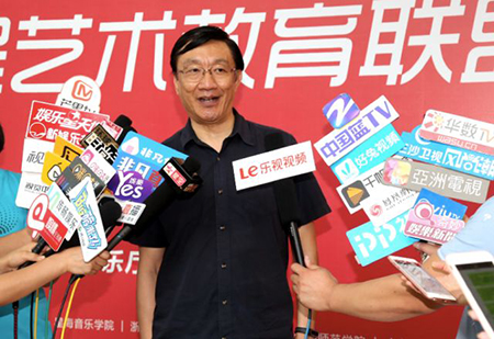 以科技之力，筑艺术传承之魂<br />：馗咝Ｔ冻桃帐踅逃似舳鞘皆猜淠